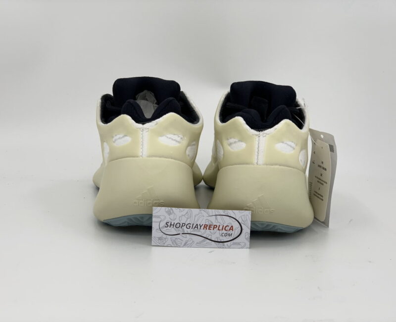 Giày Adidas Yeezy 700 V3 Azael Replica