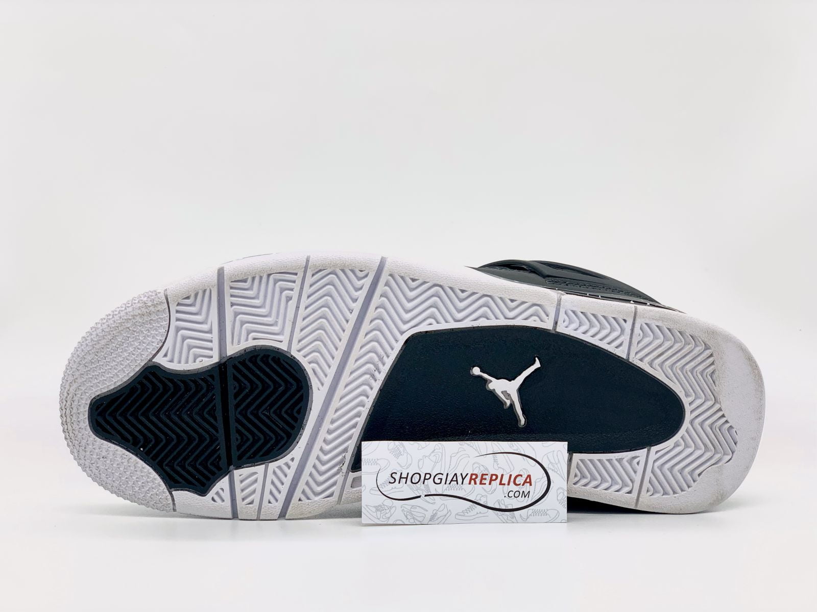 Jordan 4 Retro Fear Pack