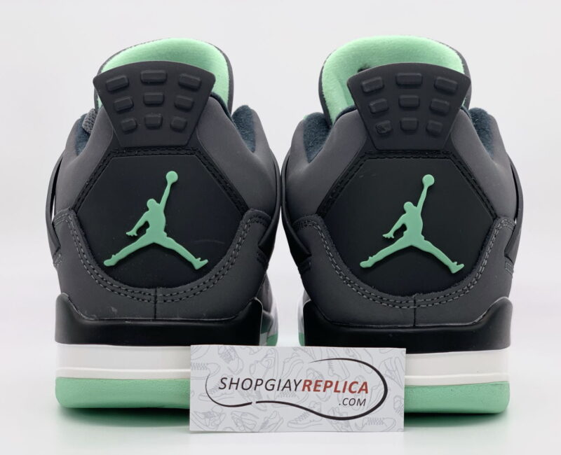 logo jumpman nike jordan 4