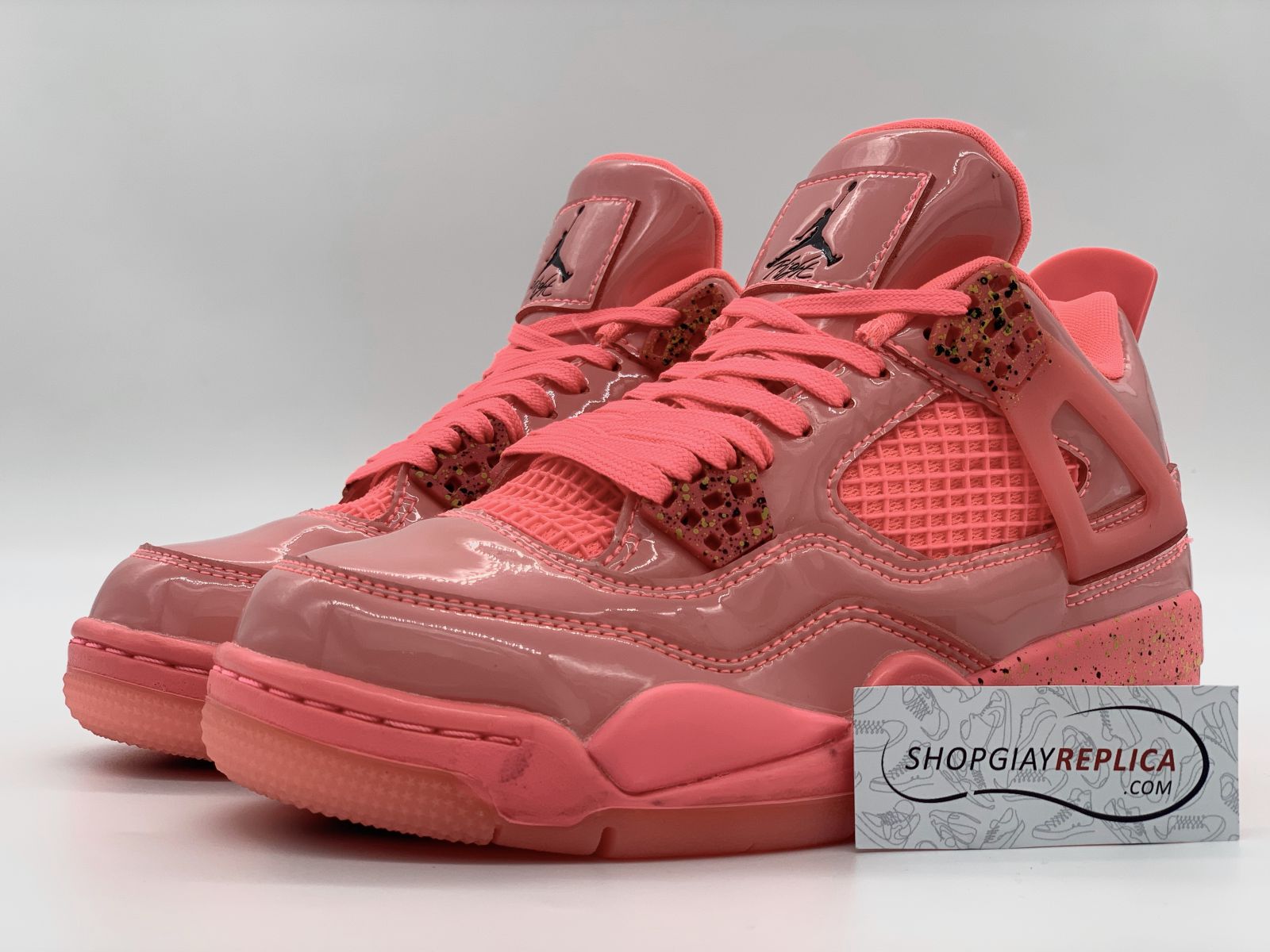 Giày Nike Air Jordan 4 Retro Hot Punch Replica