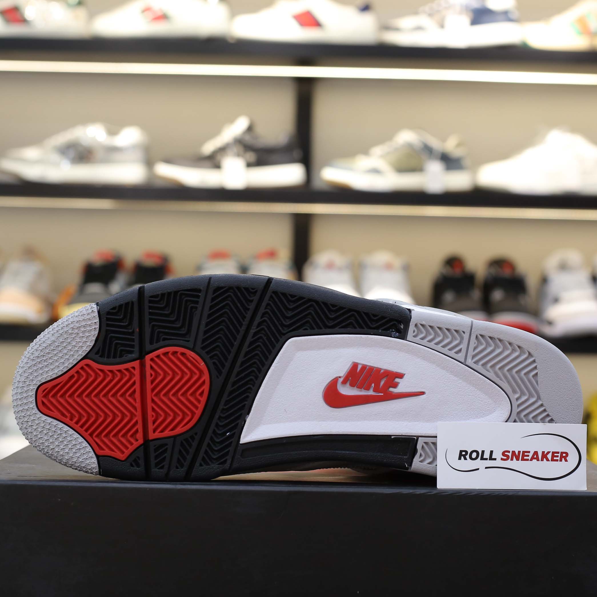 đế Giày Nike Jordan 4 Retro White Cement