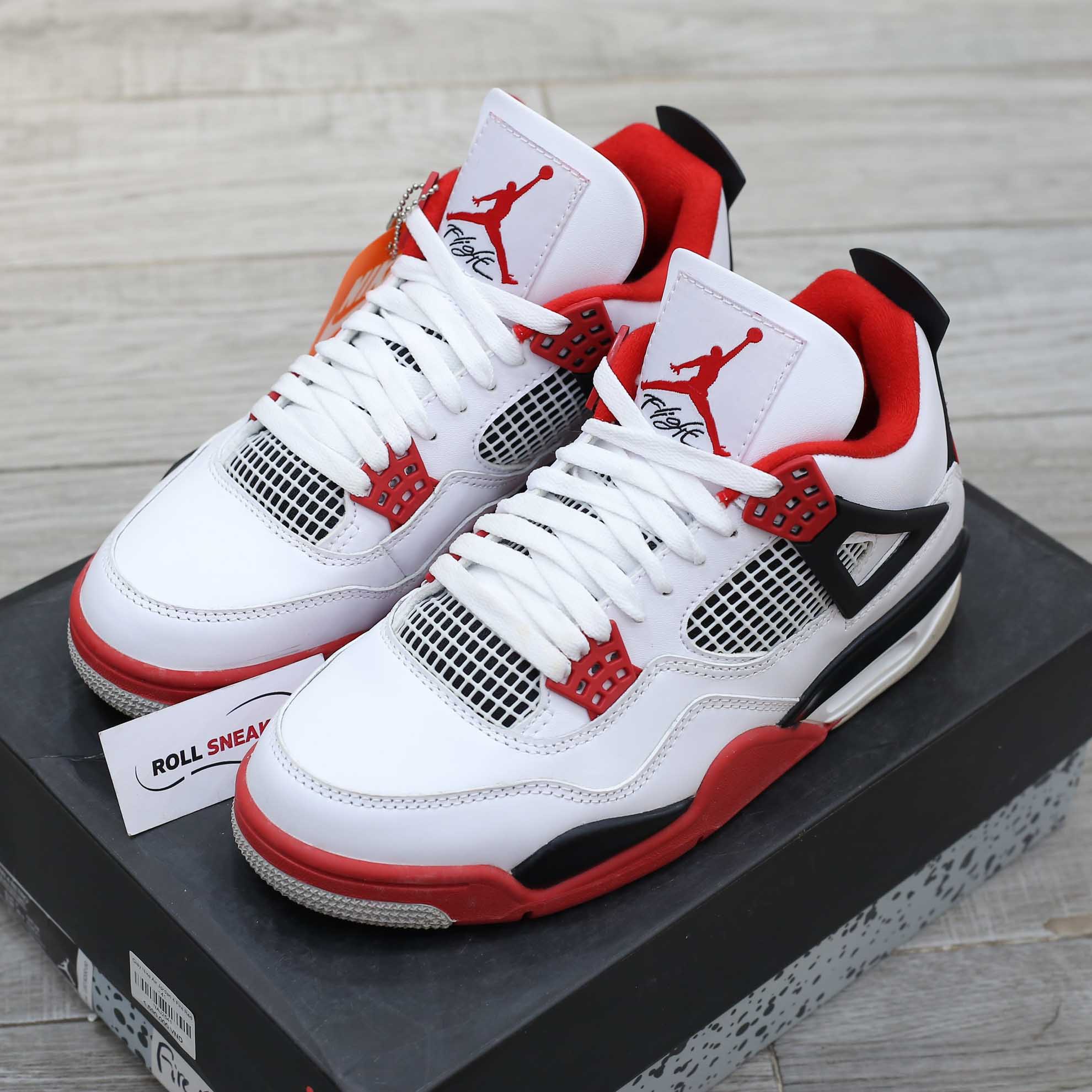 Giày Nike Air Jordan 4 Fire Red Like Auth