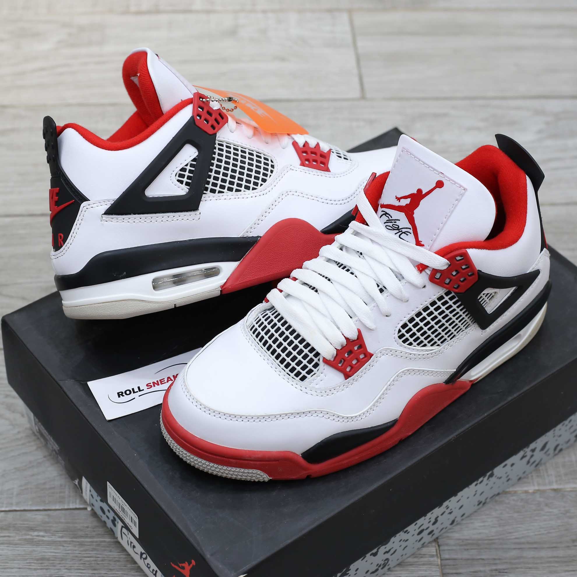 Giày Nike Air Jordan 4 Fire Red Like Auth