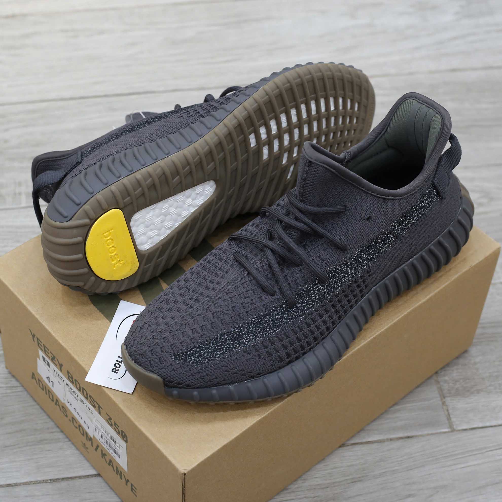 Giày Adidas Yeezy 350 V2 Cinder phản quang Reflective