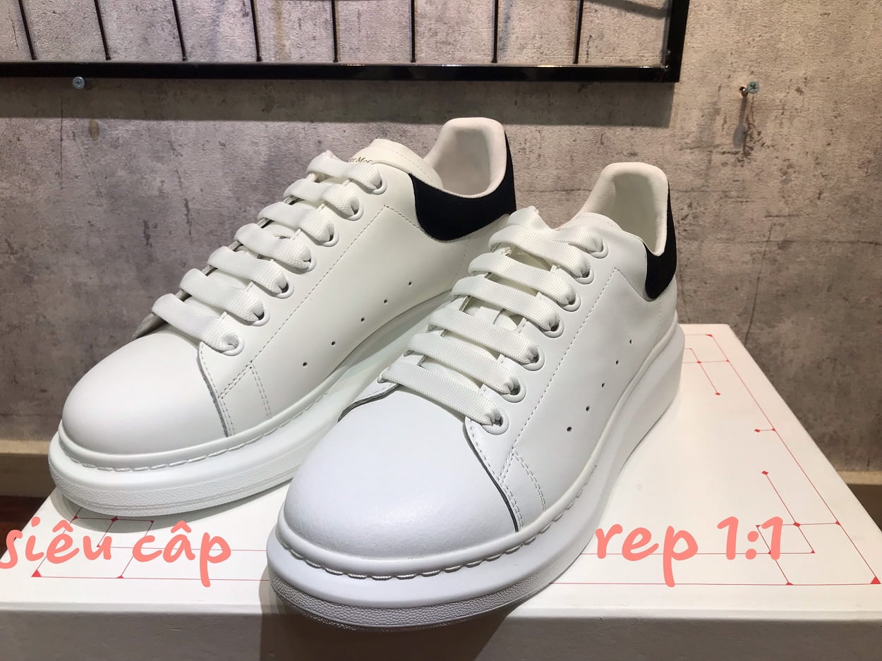 cách phân biệt giày mcqueen siêu cấp like auth và rep 11