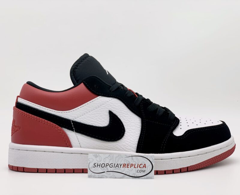 Giày Nike Air Jordan 1 Low Black Toe
