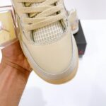 Toebox Nike Jordan 4 Off White Sail