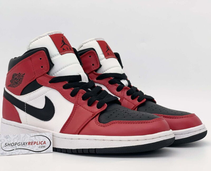Giày Nike Air Jordan 1 Mid Chicago Toe