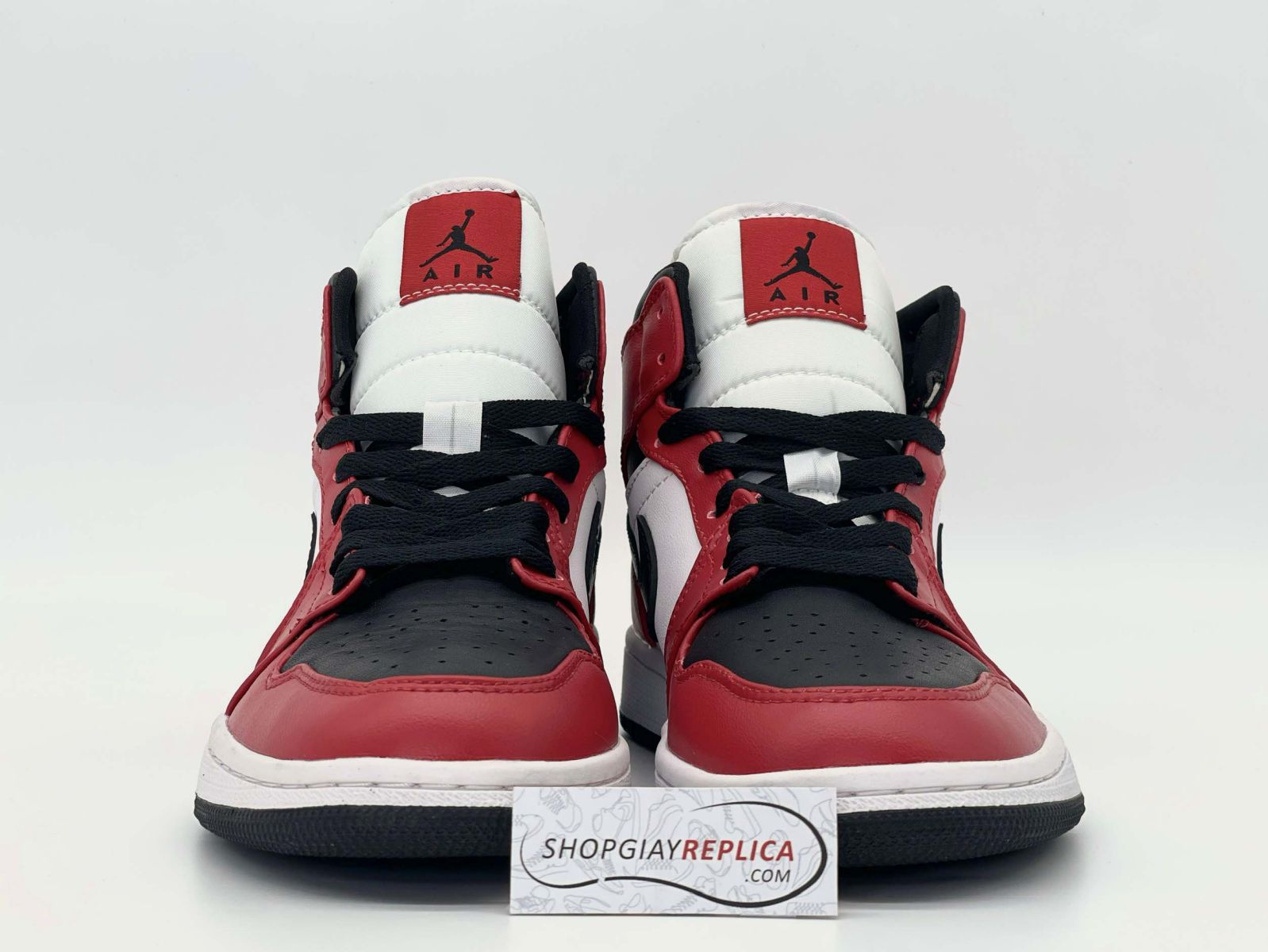 Nike Jordan 1 Mid Chicago Toe