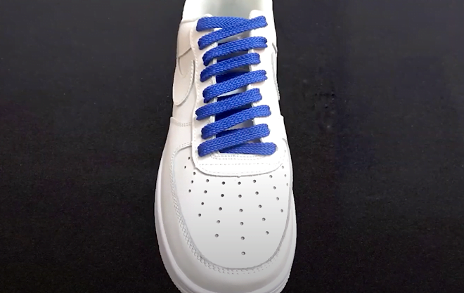 buộc dây giày nike af1