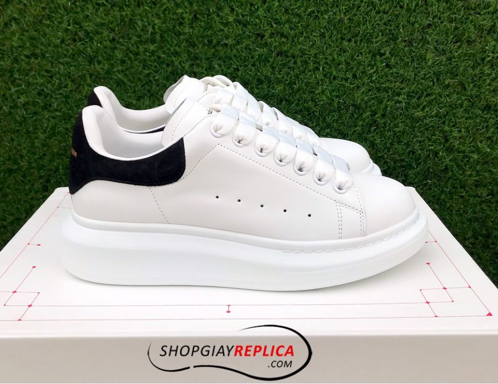 giày Alexander Mcqueen like auth