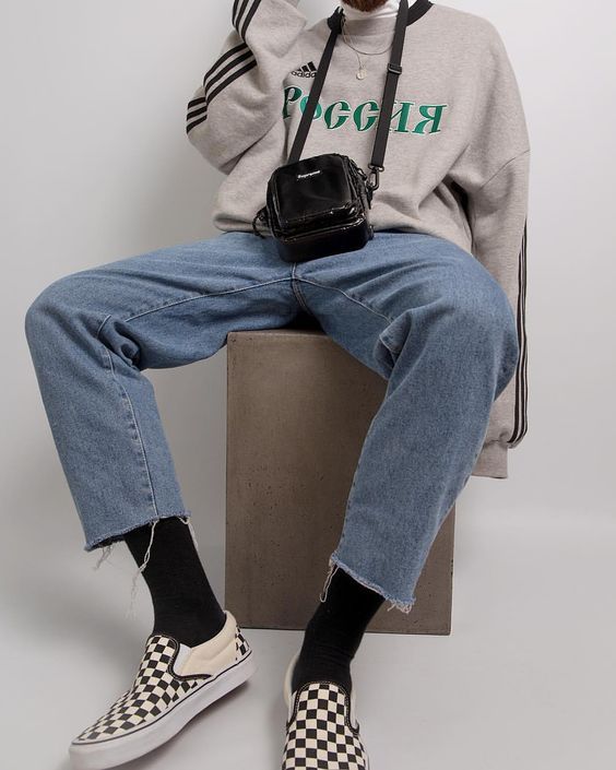 phối đồ quần jeans với giày Vans