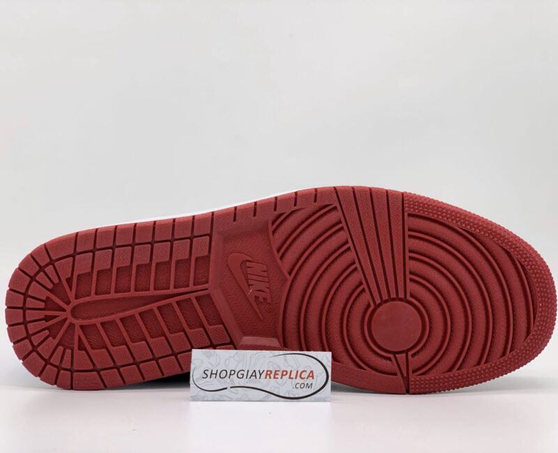 Giày Nike Air Jordan 1 Retro Top 3