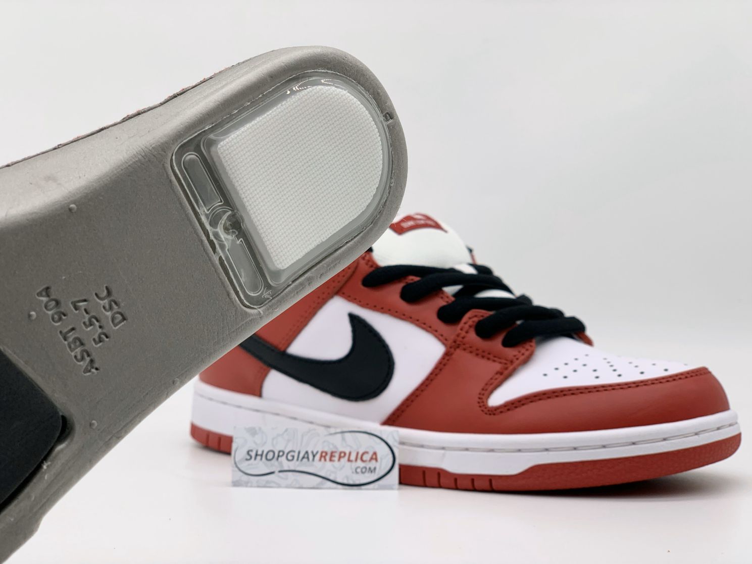 Nike SB Dunk Low J-Pack Chicago rep