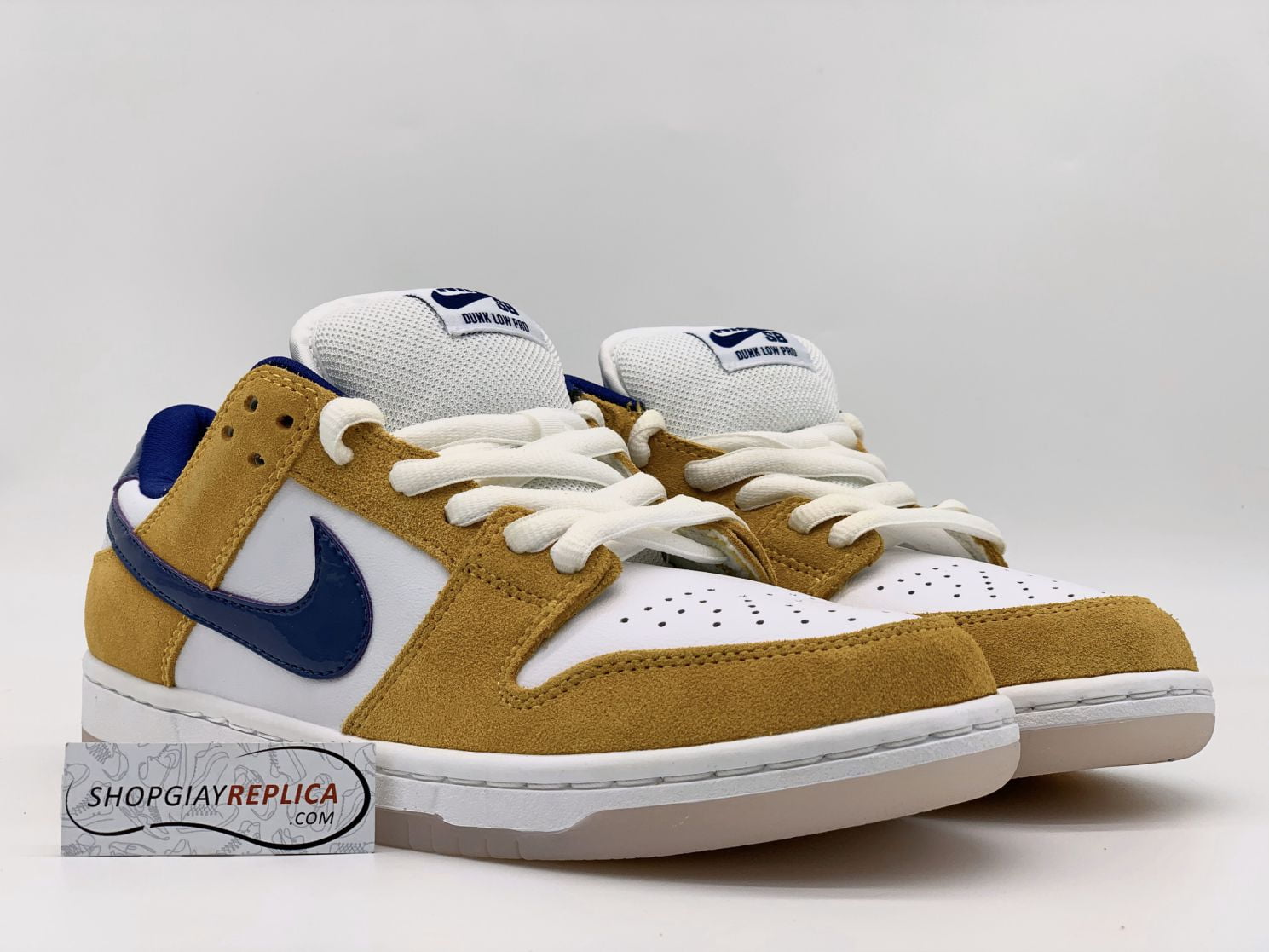 SB Dunk Laser Orange