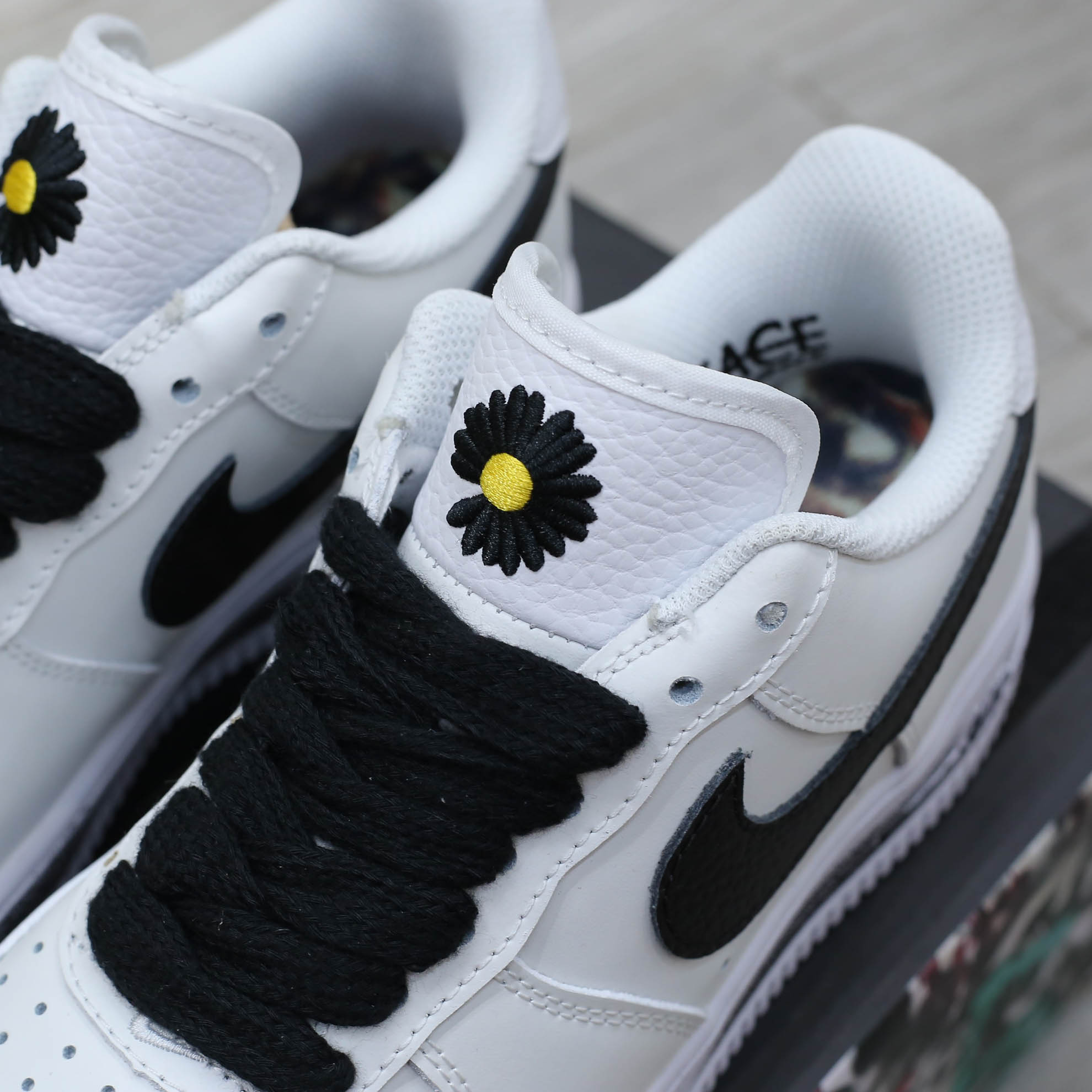 Giày Nike Air Force Paranoise 2.0 replica