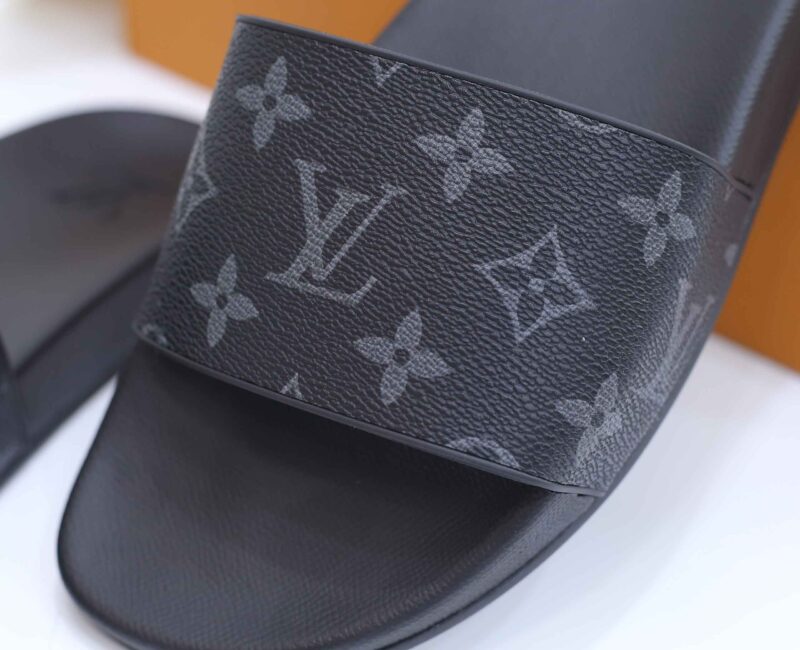Dép Louis Vuitton Waterfront Mule Monogram Eclipse Best Quality