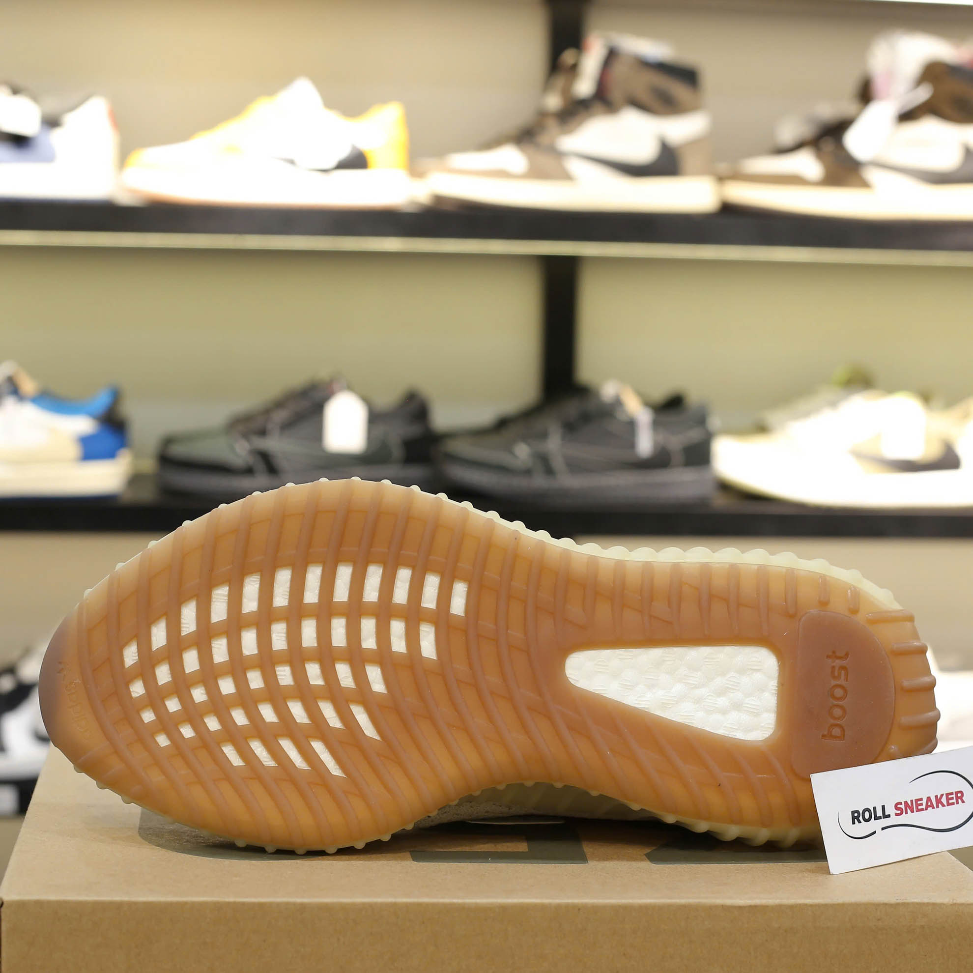 lót giày adidas yeezy 350 v2 seasame rep 1:1