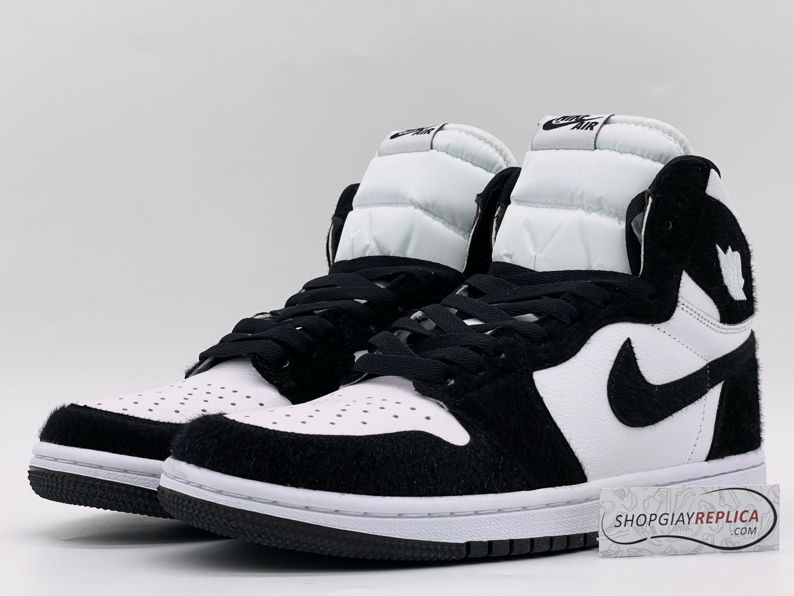 Giày Nike Air Jordan 1 Retro High Twist Panda