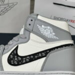 Nike Air Jordan 1 Retro High Dior Like Auth
