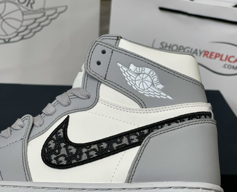 Nike Air Jordan 1 Retro High Dior Like Auth