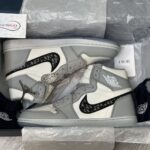 Air Jordan 1 Dior like auth
