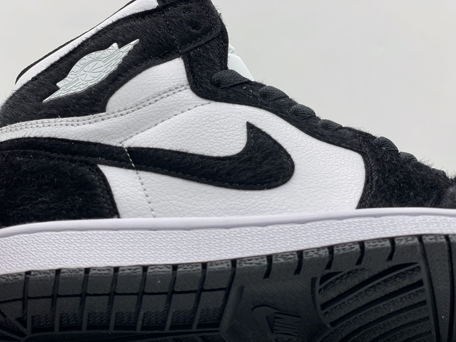 Giày Nike Air Jordan 1 Retro High Twist Panda 11