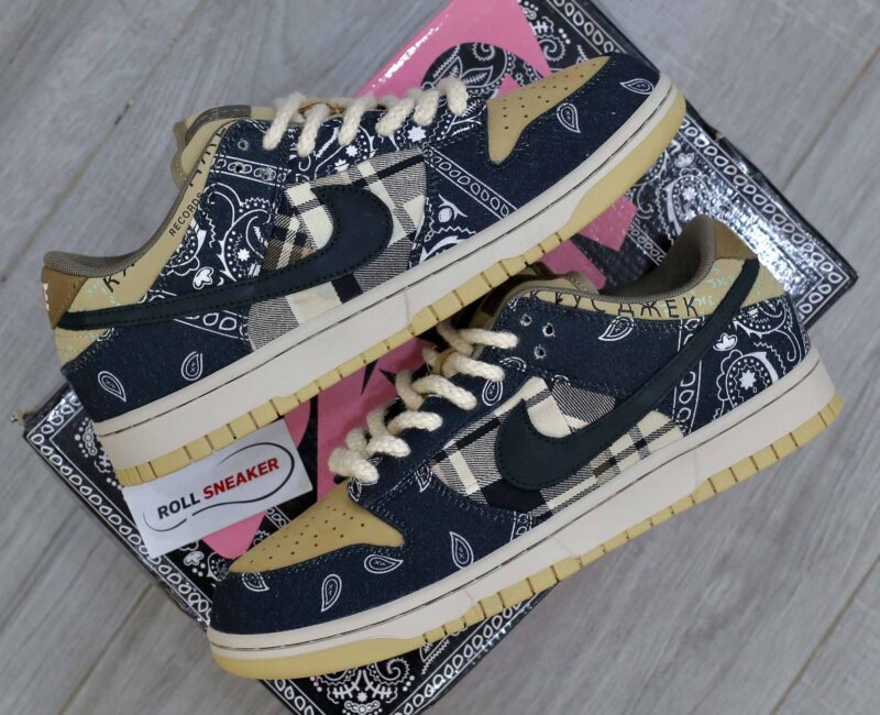 Giày Nike Dunk Travis Scott