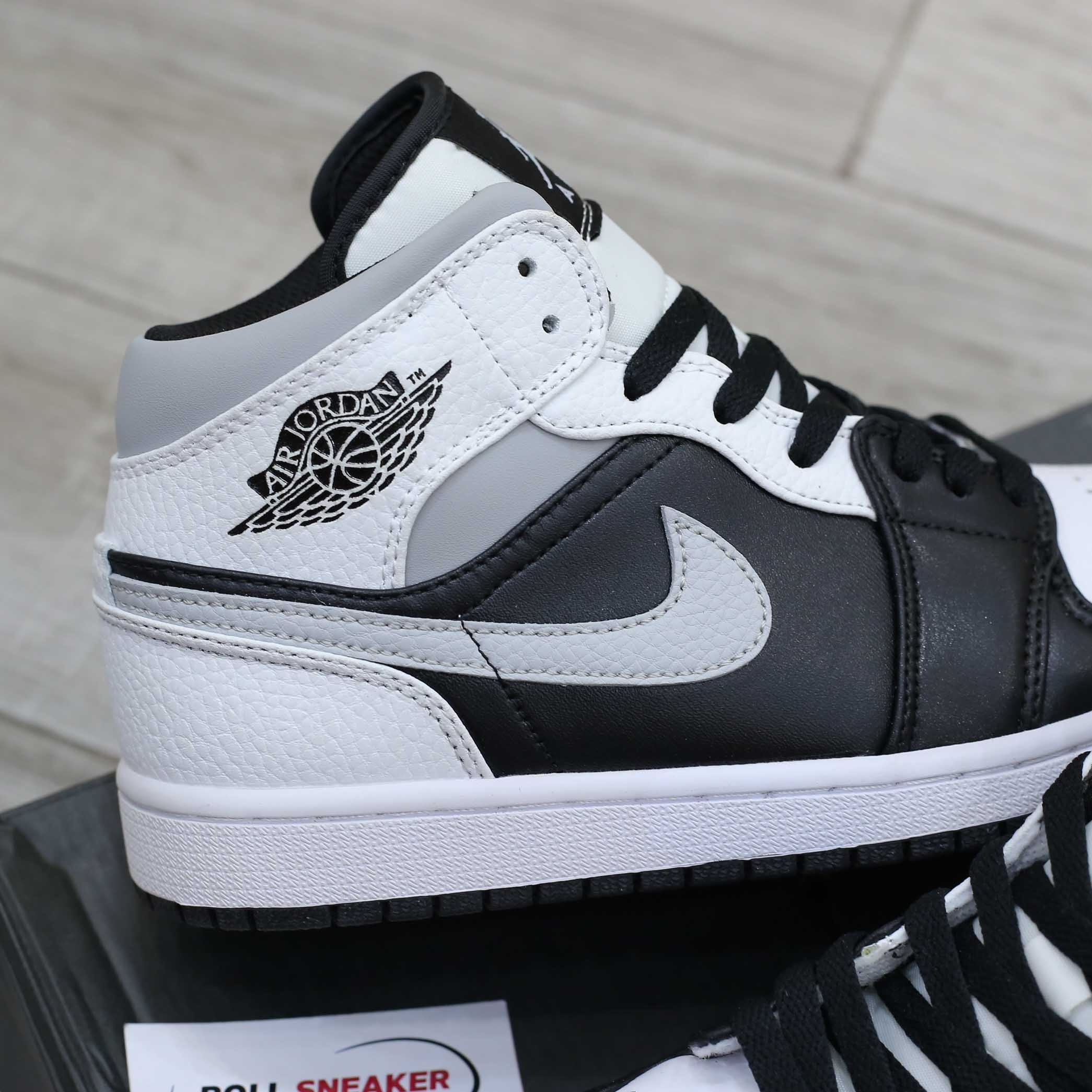 Giày Nike Air Jordan 1 Mid White Shadow