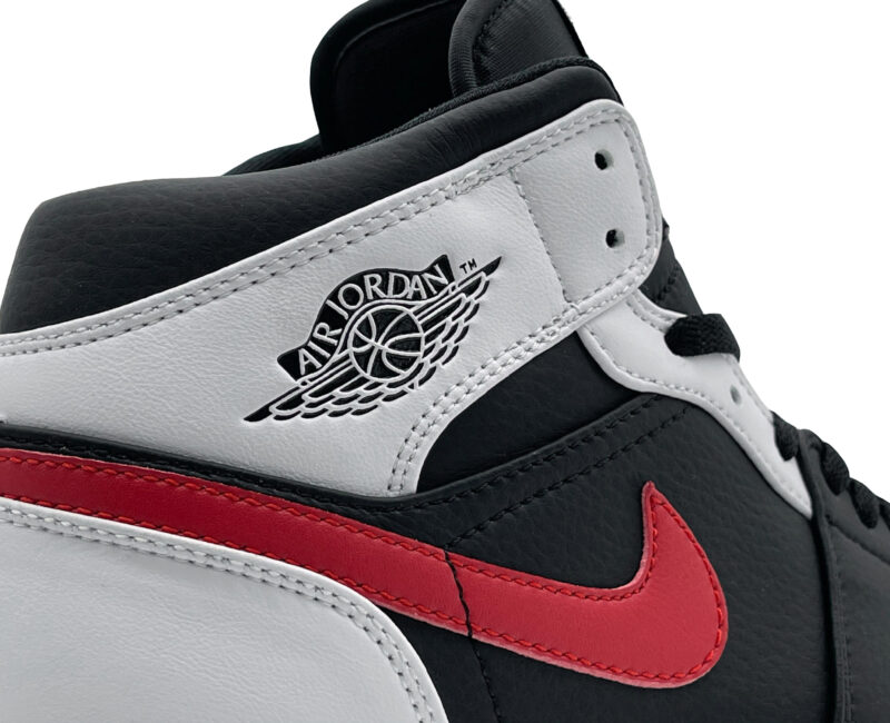 Nike Air Jordan 1 Mid Chile Red