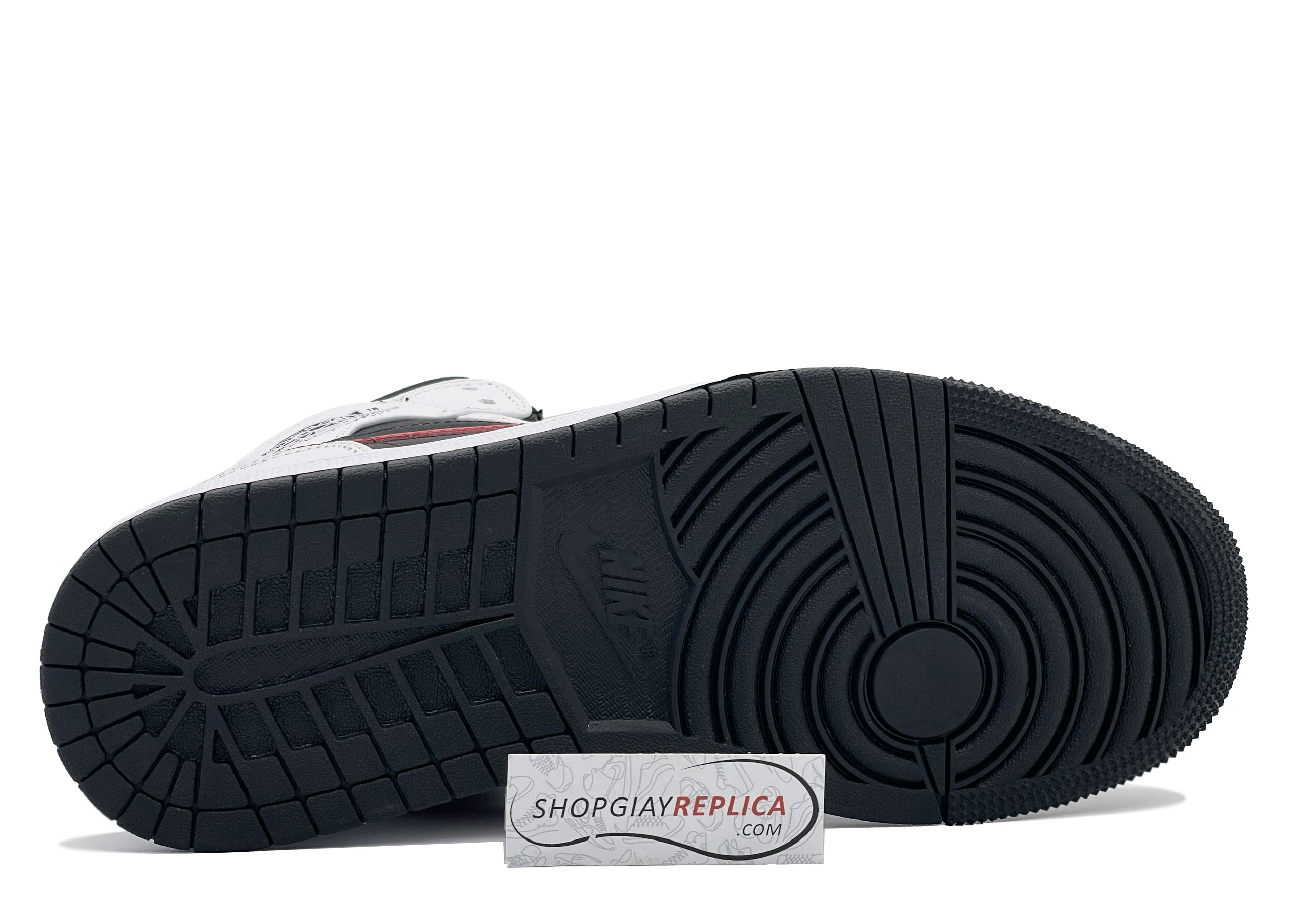 Air Jordan 1 Mid Chile Red