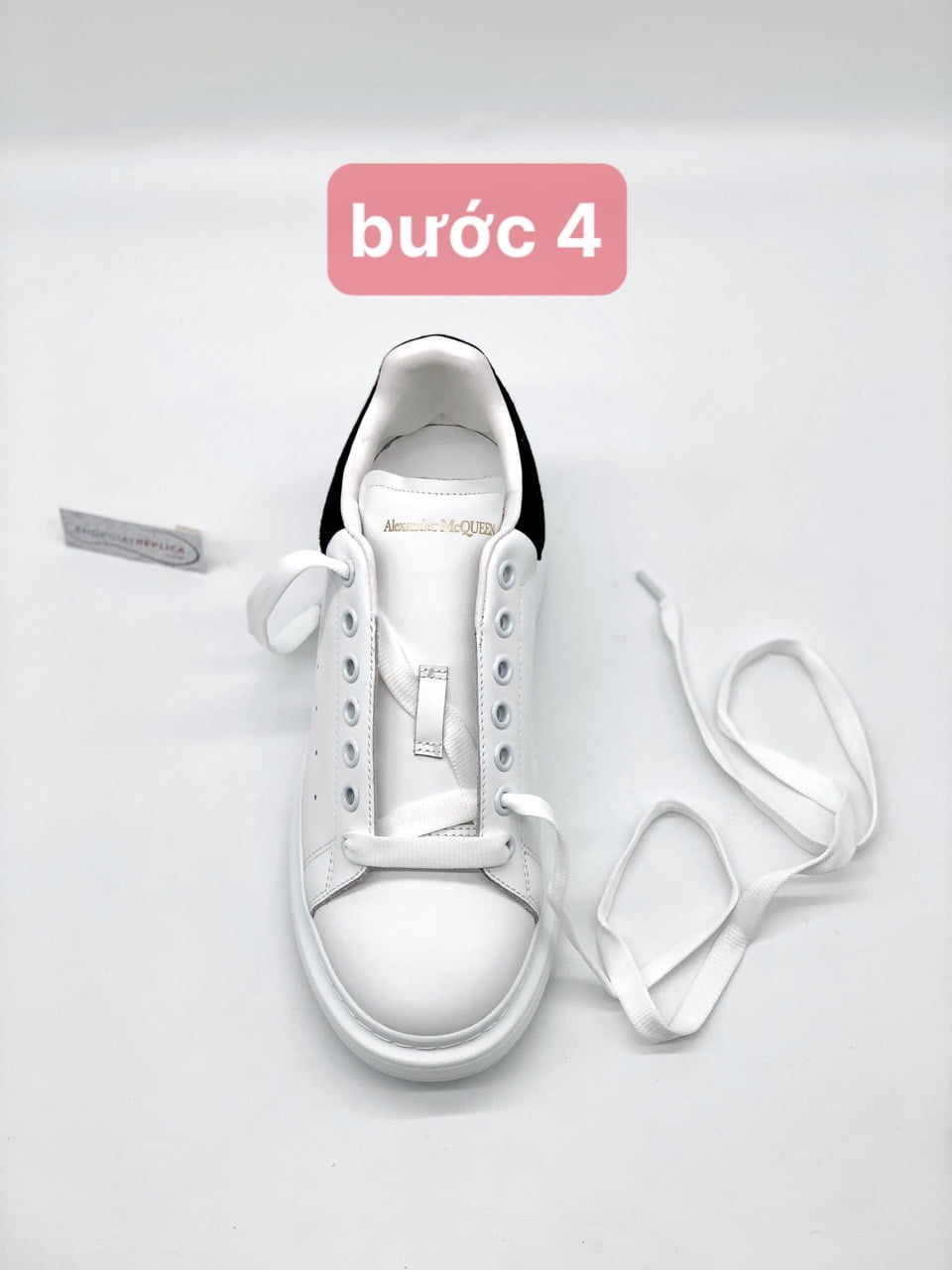 hướng dẫn thắt dây giày Mcqueen