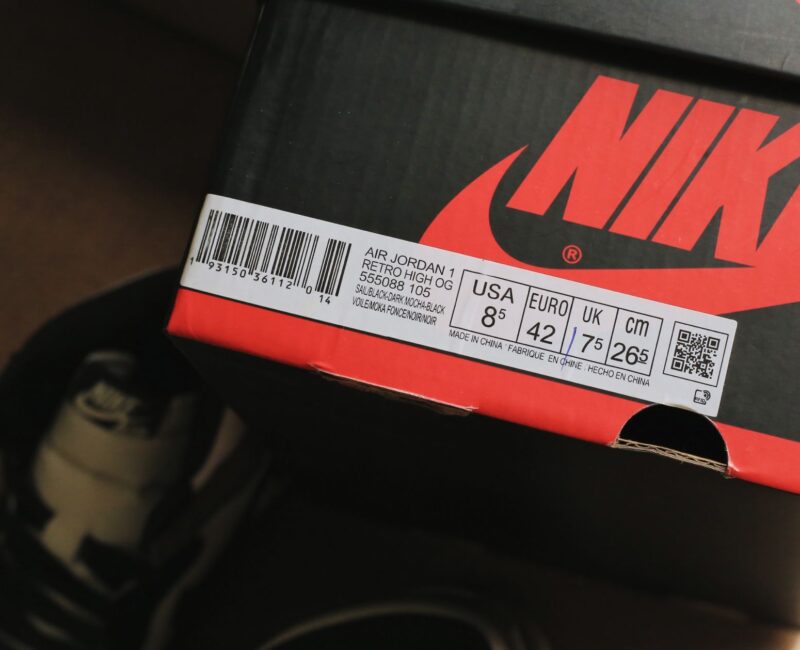 Nike Jordan 1 Retro High Dark Mocha