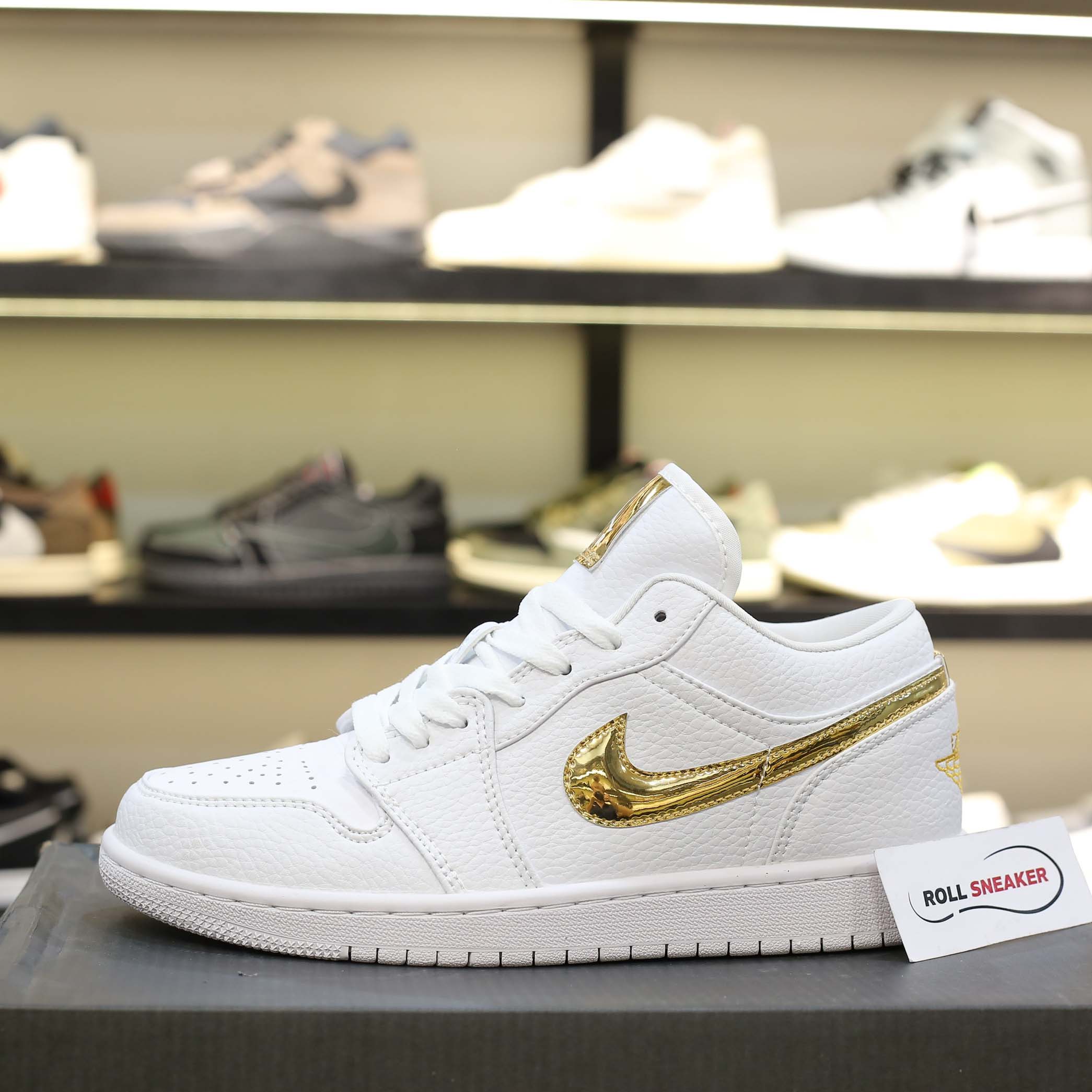 Nike Air Jordan 1 Low White Metallic Gold