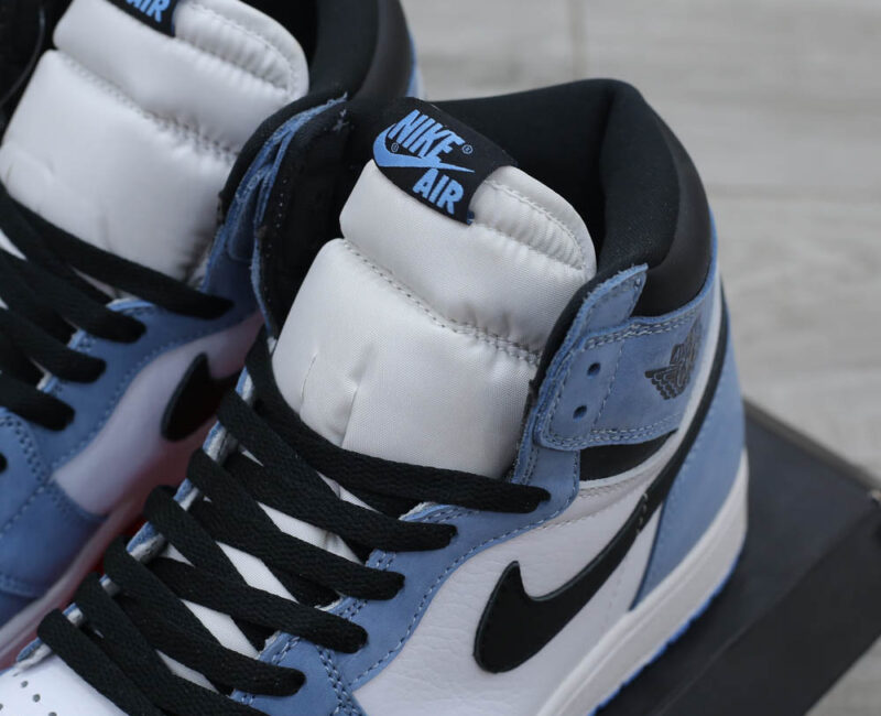 swoosh Nike Air Jordan 1 High University Blue