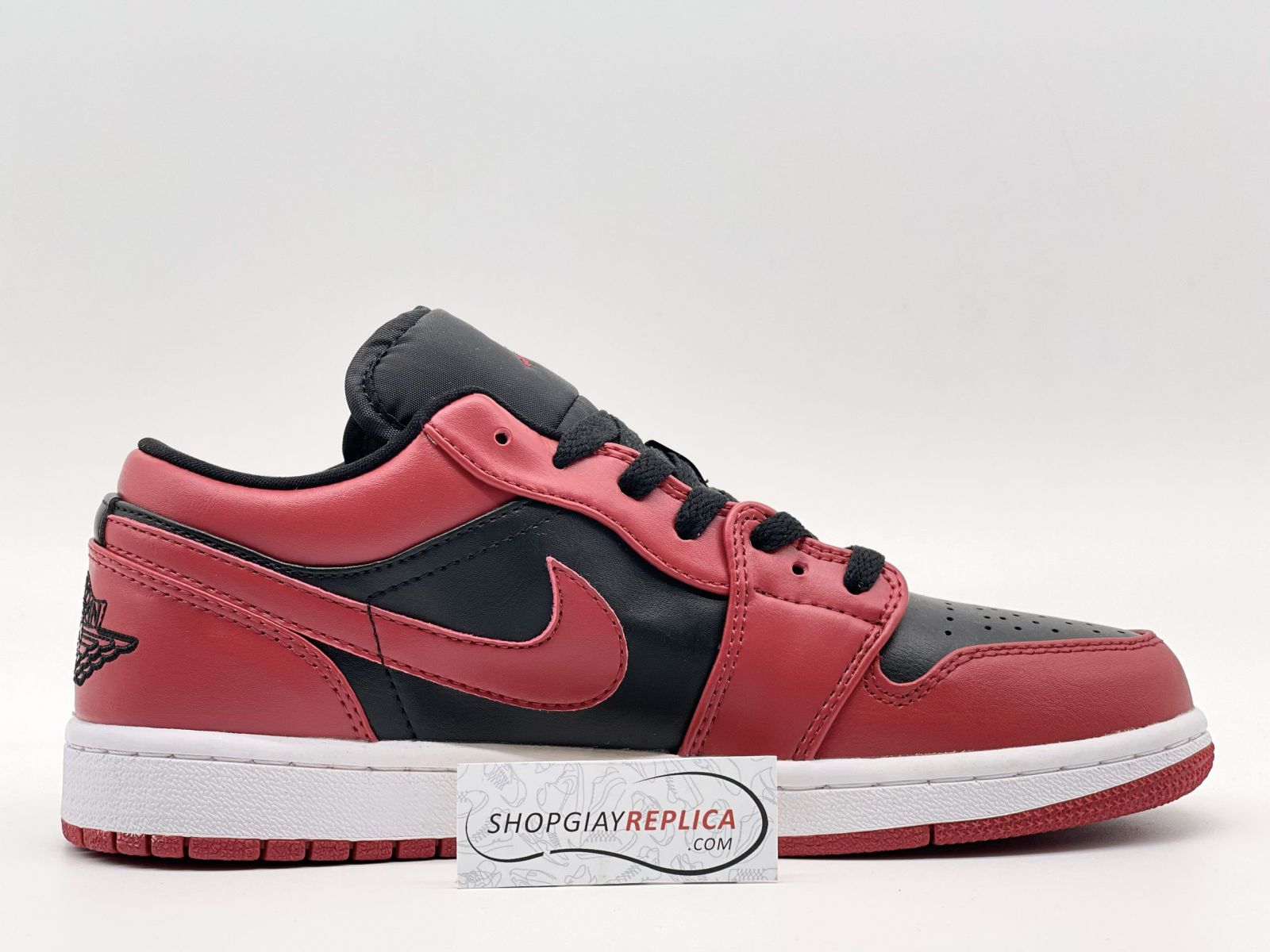 Nike Air Jordan 1 Low Reverse Bred