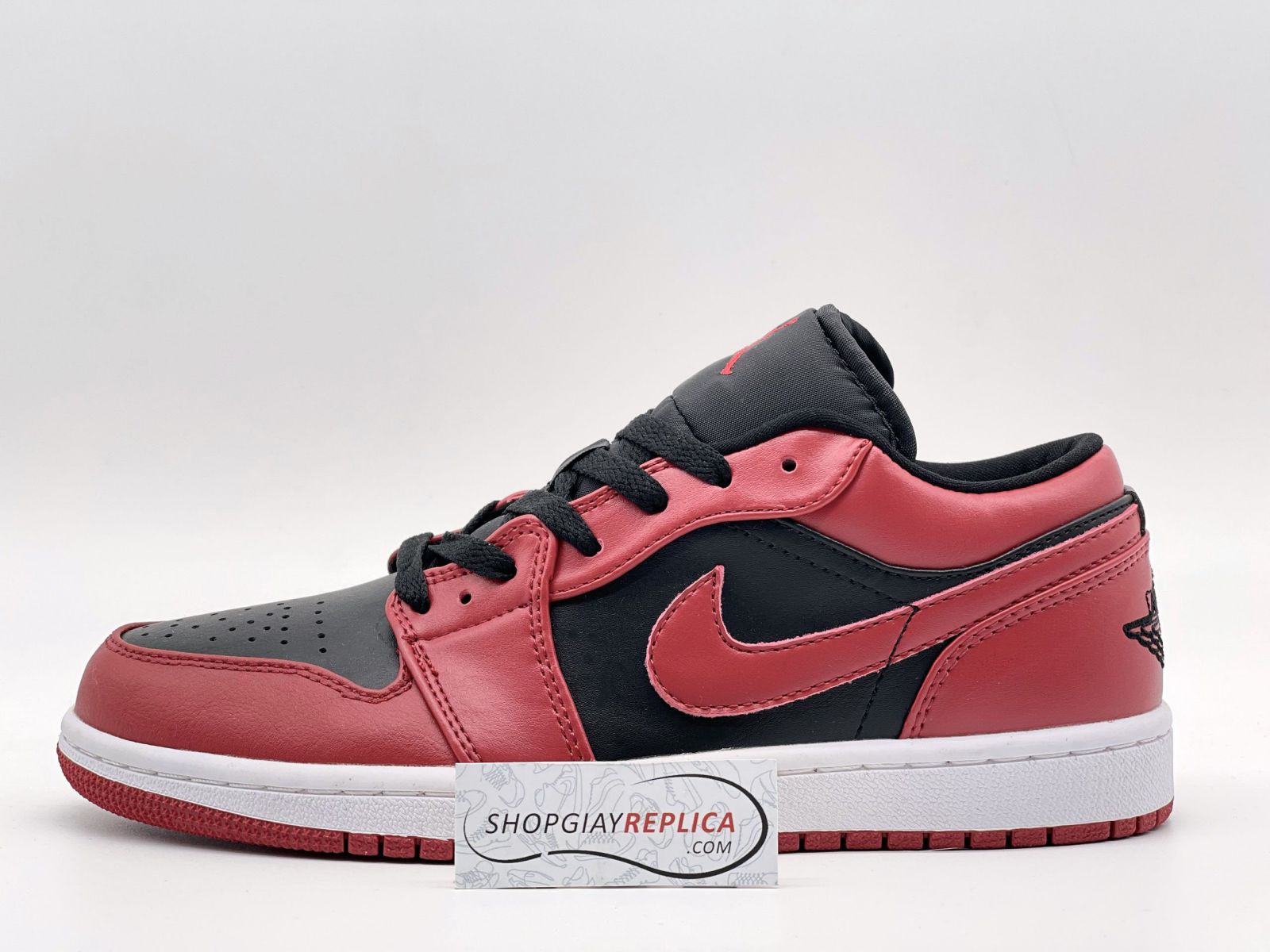 Jordan 1 Low Reverse Bred