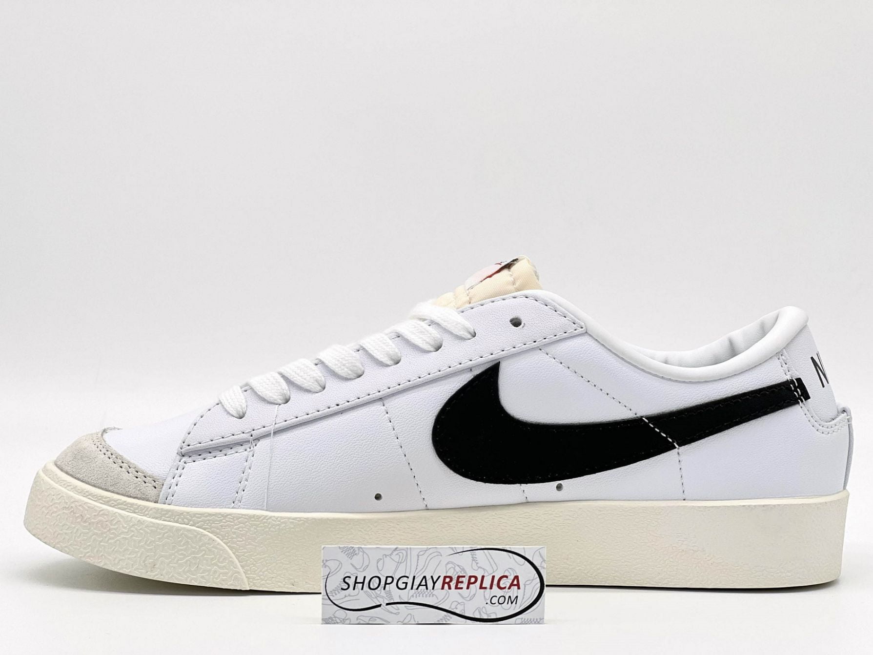 Nike Blazer Low 77 Vintage White Black 11