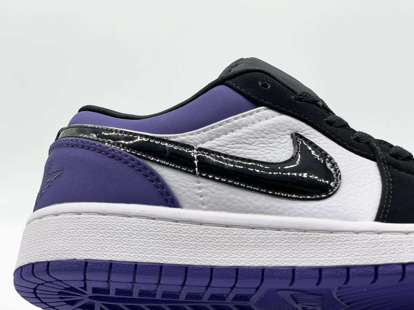 Swoosh Nike Air Jordan 1 Low Court Purple