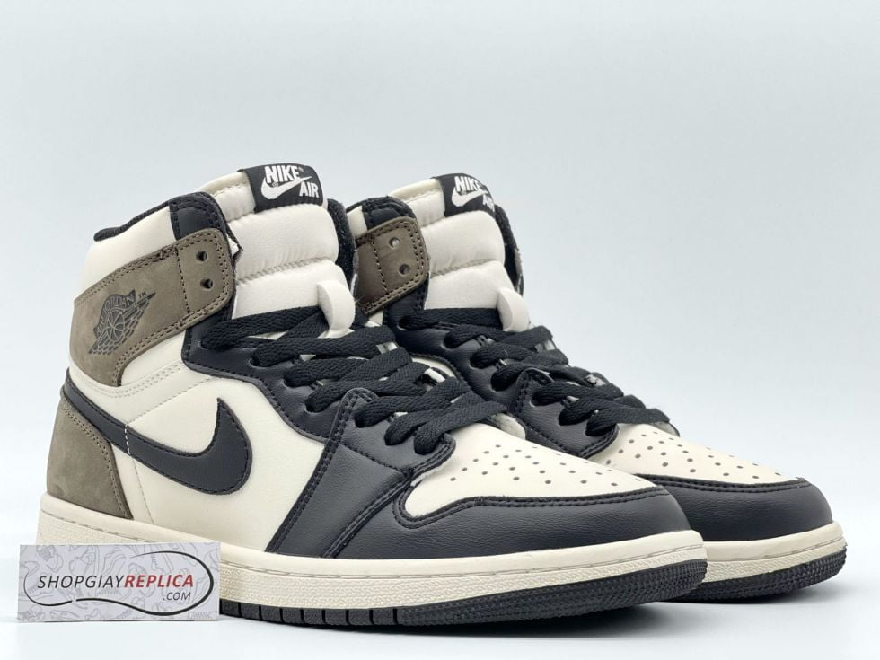 Jordan 1 Retro High Dark Mocha