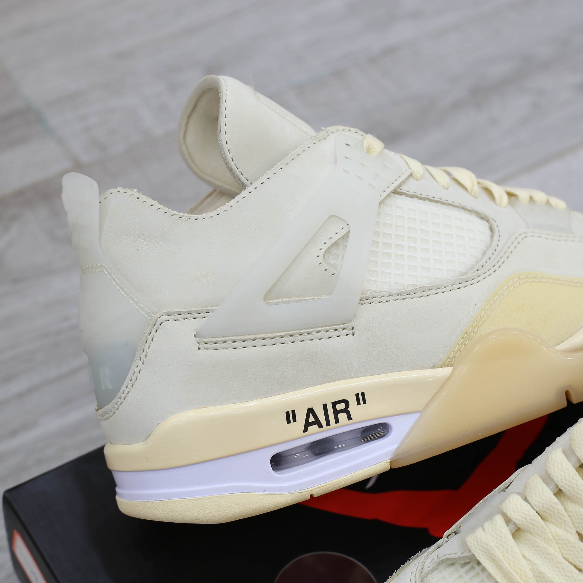 lót giày air jordan 4 off white sail