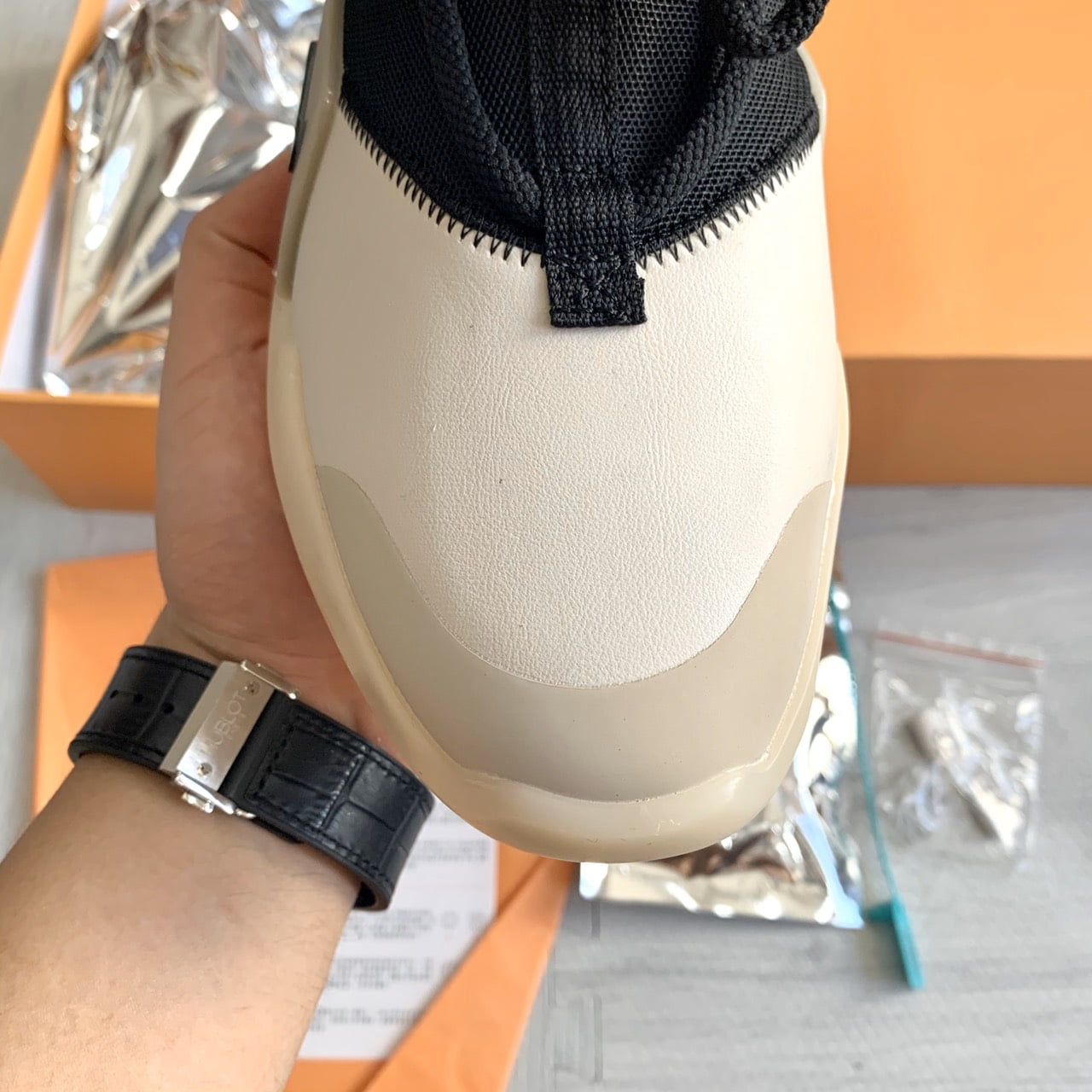 Giày Nike Air Fear of God 1 String The Question