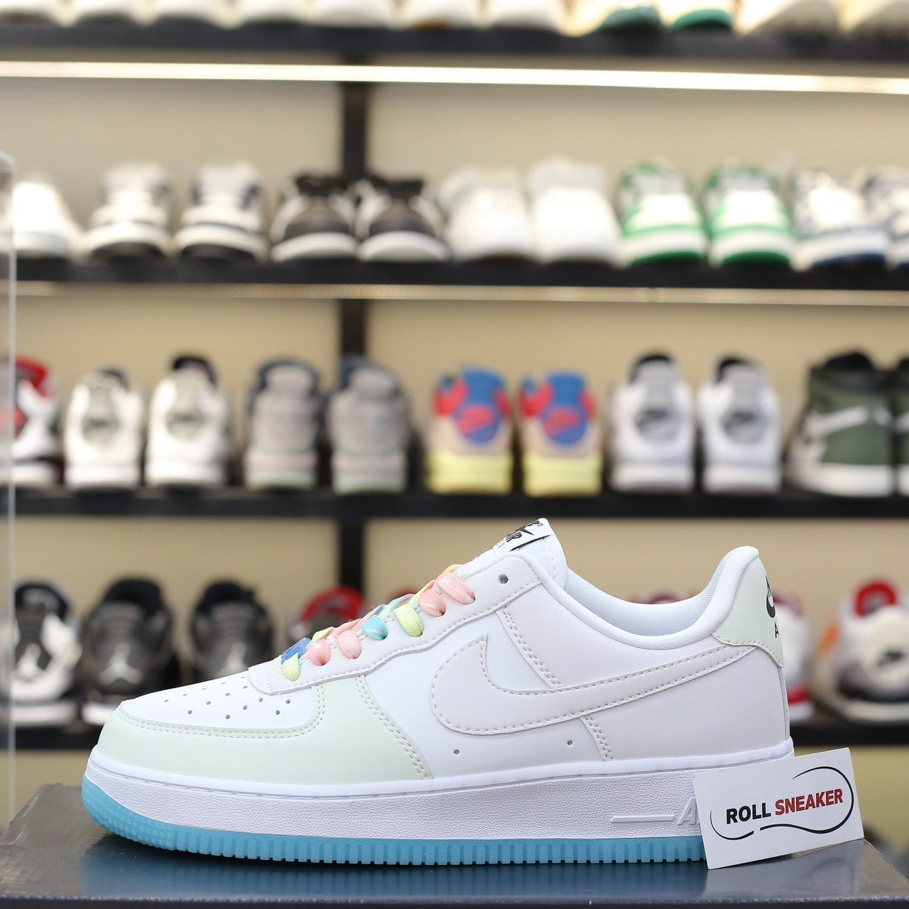 Nike Air Force 1 07 LX UV Reactive đổi màu