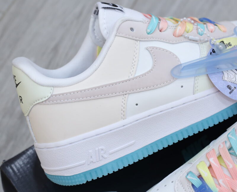 Nike Air Force 1 Low UV Reactive Swoosh (đổi màu logo)