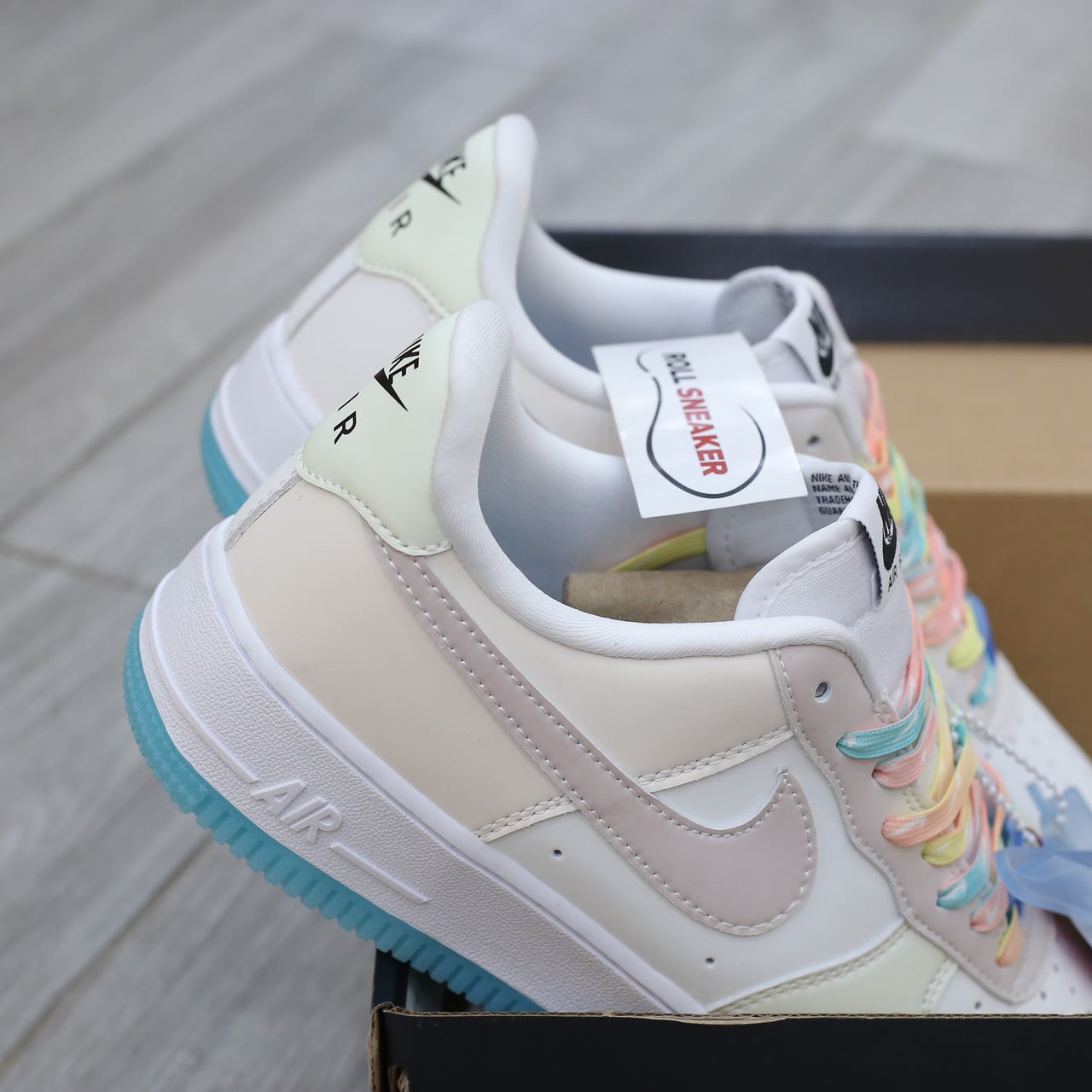 Nike Air Force 1 Low UV Reactive Swoosh (đổi màu logo)