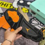 đế giày Air Jordan 4 Retro Undefeated Like Auth