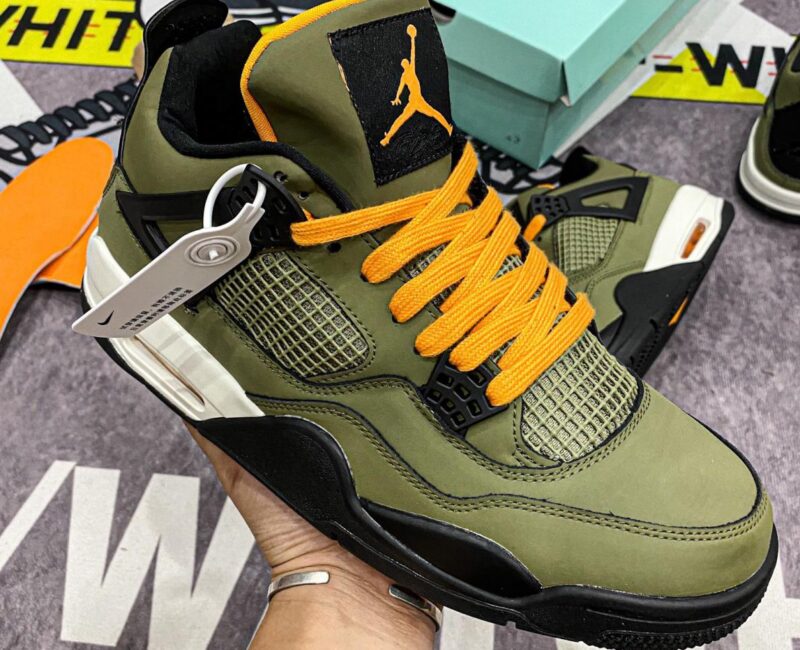 Air Jordan 4 Retro Undefeated