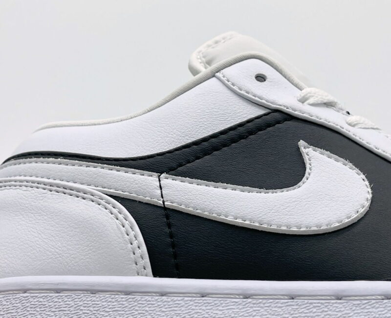 swoosh trắng Air Jordan 1 Low Panda