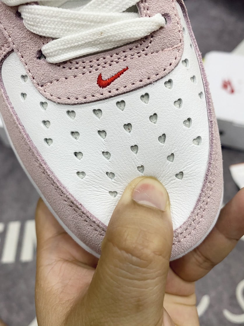 Giày Nike Air Force 1 07 QS Valentine’s Day Love Letter