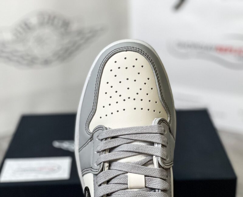 Giày Nike Air Jordan 1 Retro Low Dior Like Auth